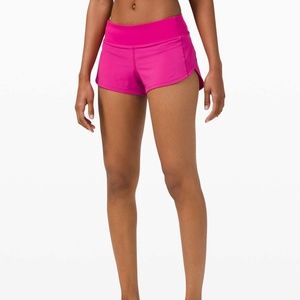 Lulu lemon Ripened Raspberry Speed Ups 2.5 inch size 4